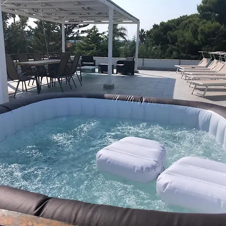 La Perla Blu Di Villa Fontane Bianche