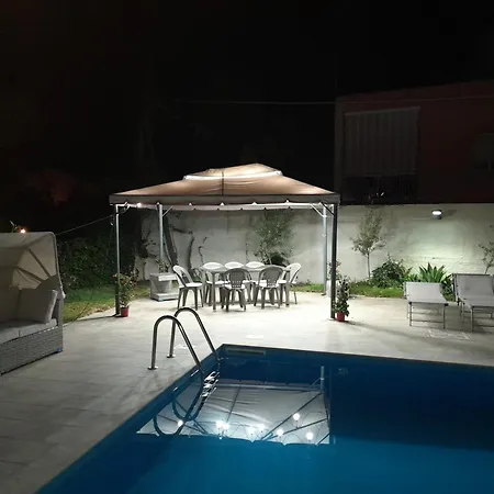 La Perla Blu Di Fontane Bianche