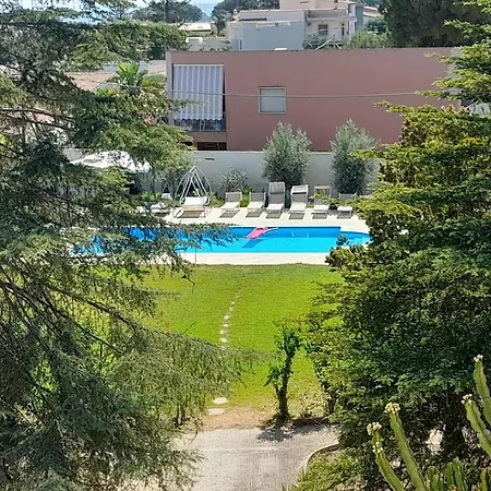 Villa La Perla Blu Di *